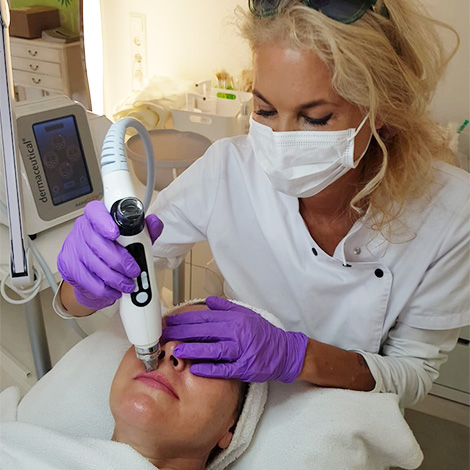 behandlung-mikroneedling-kosmetik-studio-stuttgart-carola-kiesel-beauty-balance