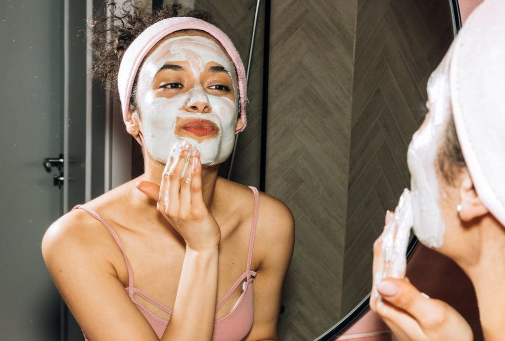 Die perfekte Hautpflege-Routine: 5 Schritte für schöne Haut